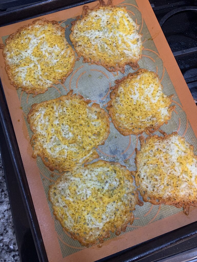 Keto Taco Shell For crunchy hard low-carb taco shells, just make them out of cheese! Simply melt in rounds, shape, and let cool. www.innovativehealthfitness.com